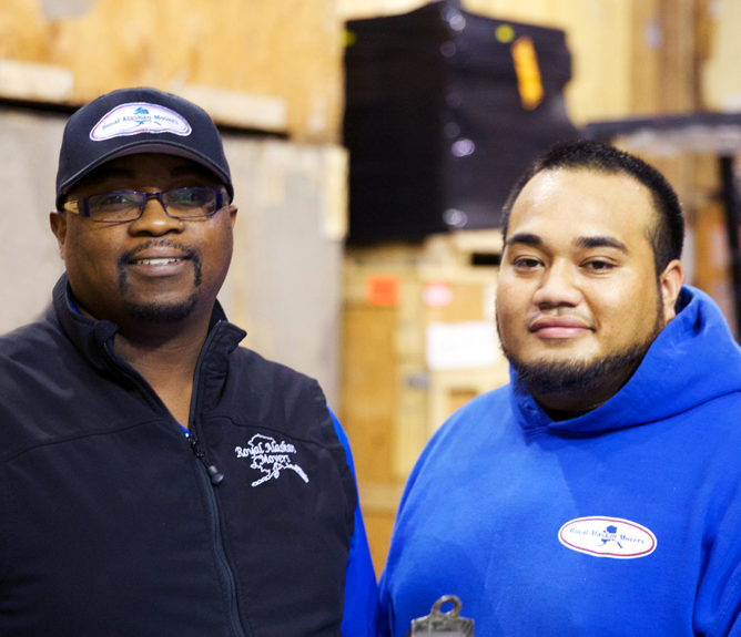 manager-worker-smiling-warehouse-is-left employees smiling